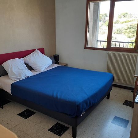 Chambre B2 Dans Un Appartement En Colocation Marseille Pokoj fotografie
